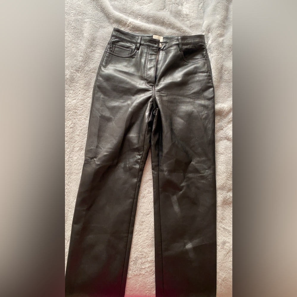ARITZIA LEATHER PANTS